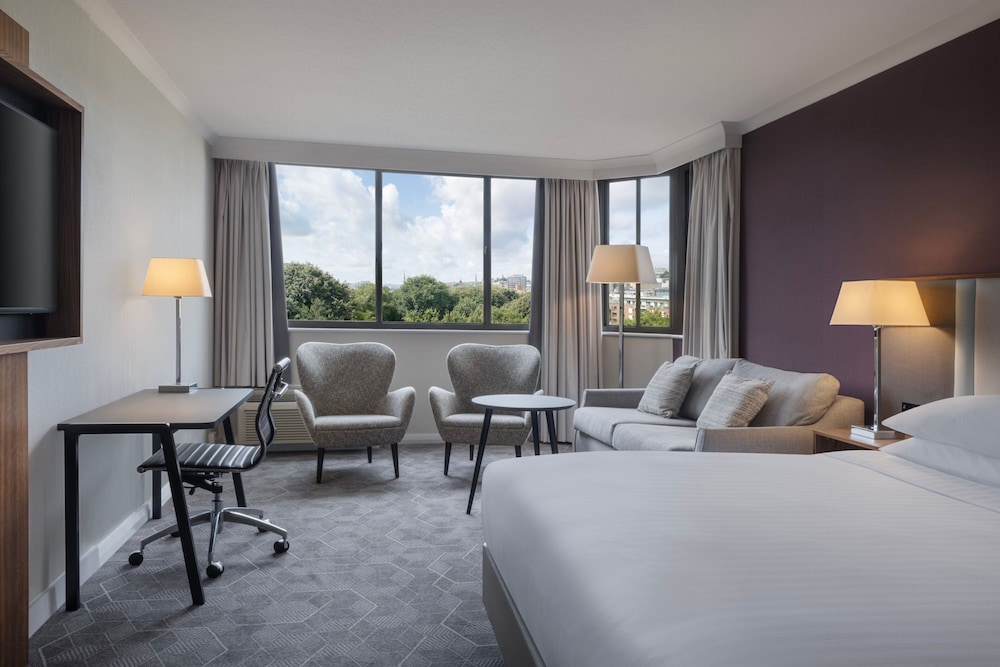 Junior Suite, 1 Double Bed (Corner) - Photo 1