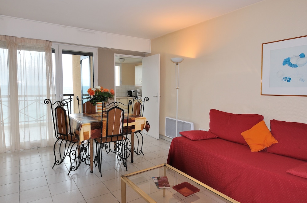 Apartment, 1 Bedroom, Balcony - Photo 4