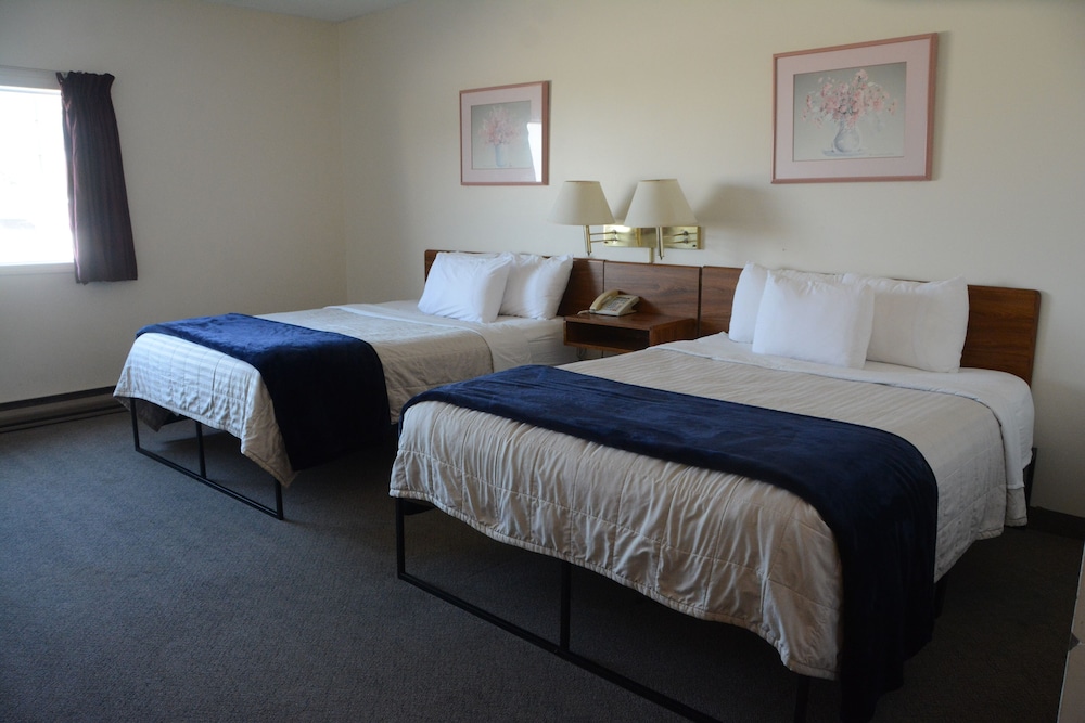 Basic Double Room, 2 Queen Beds
