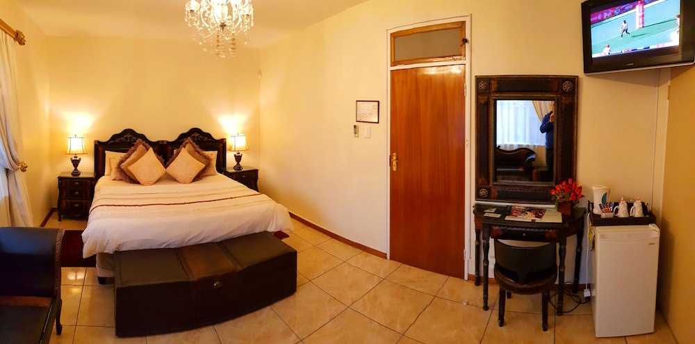 Luxury Room (His and Hers) photo 2