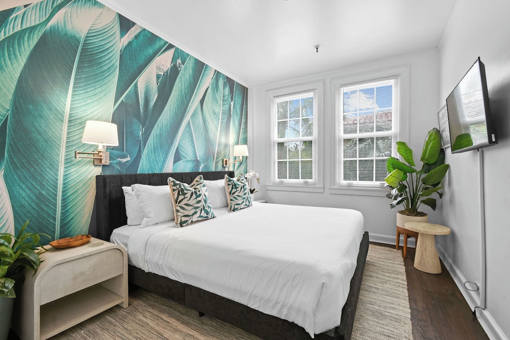 Condo, Tropical Haven 1br King
