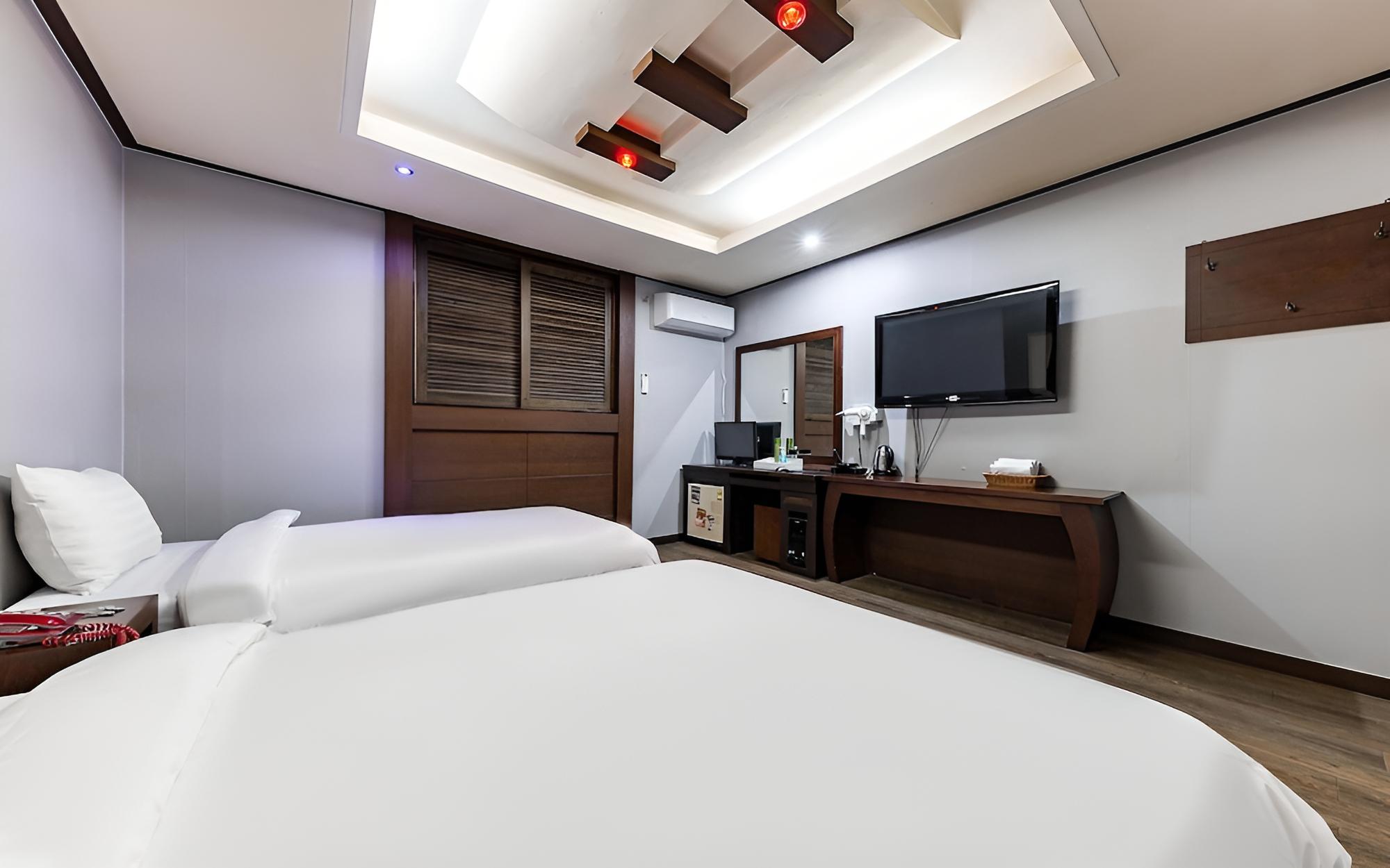Room (Twin (additional charge of 5000 won f) - Photo 2