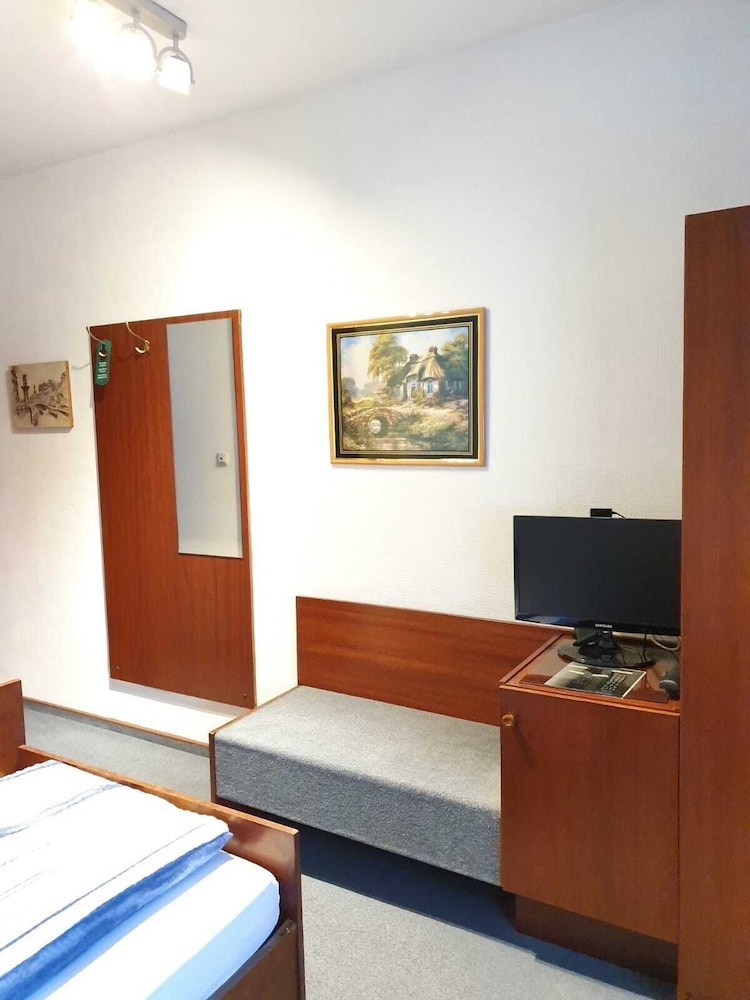 Triple Room - Photo 3
