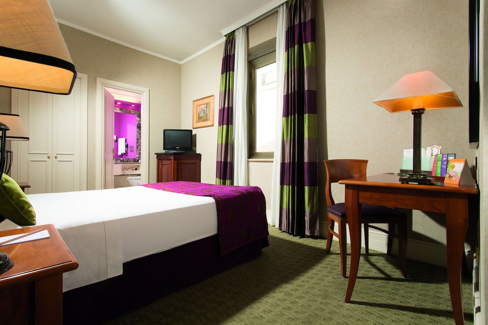 Superior Single Room