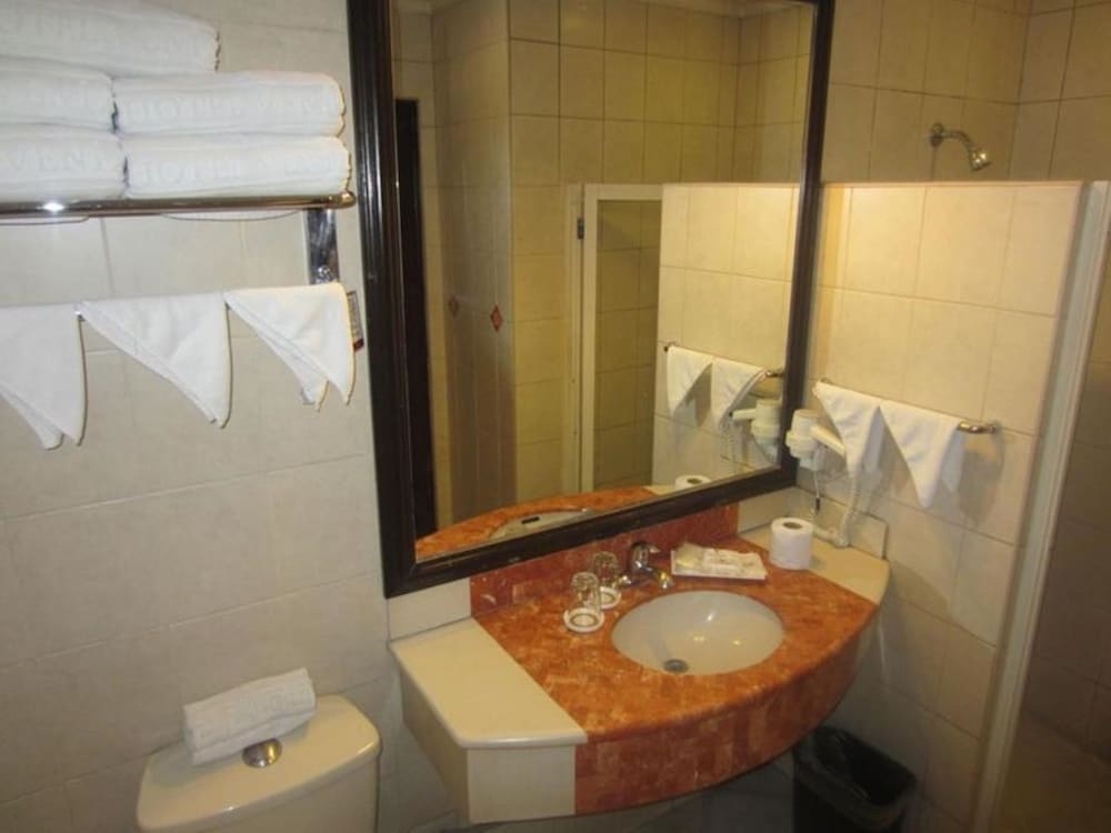 Superior Twin Room photo 2