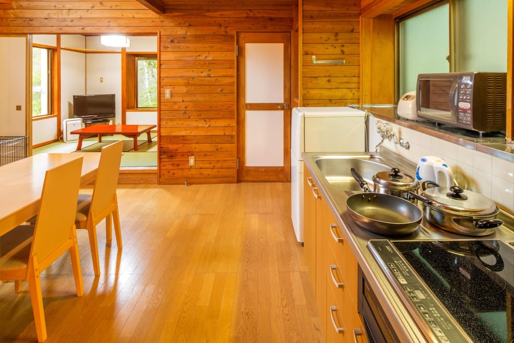 Standard Cottage Japanese-Western-Style Room, Non Smoking photo 3
