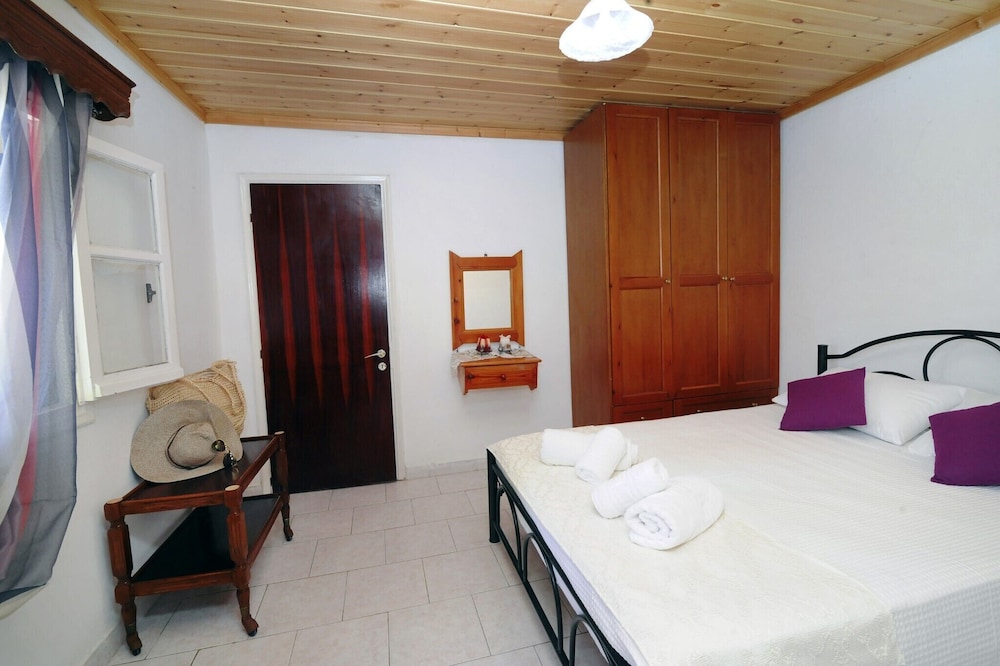 Traditional Cottage, Ensuite photo 3
