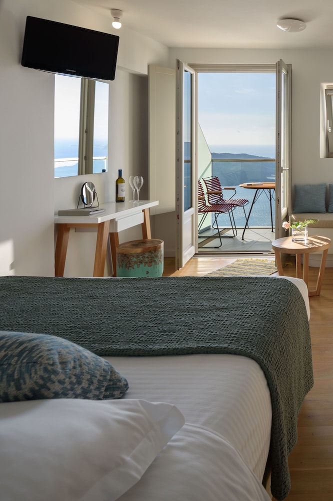 Standard Room, Sea View - Photo 15