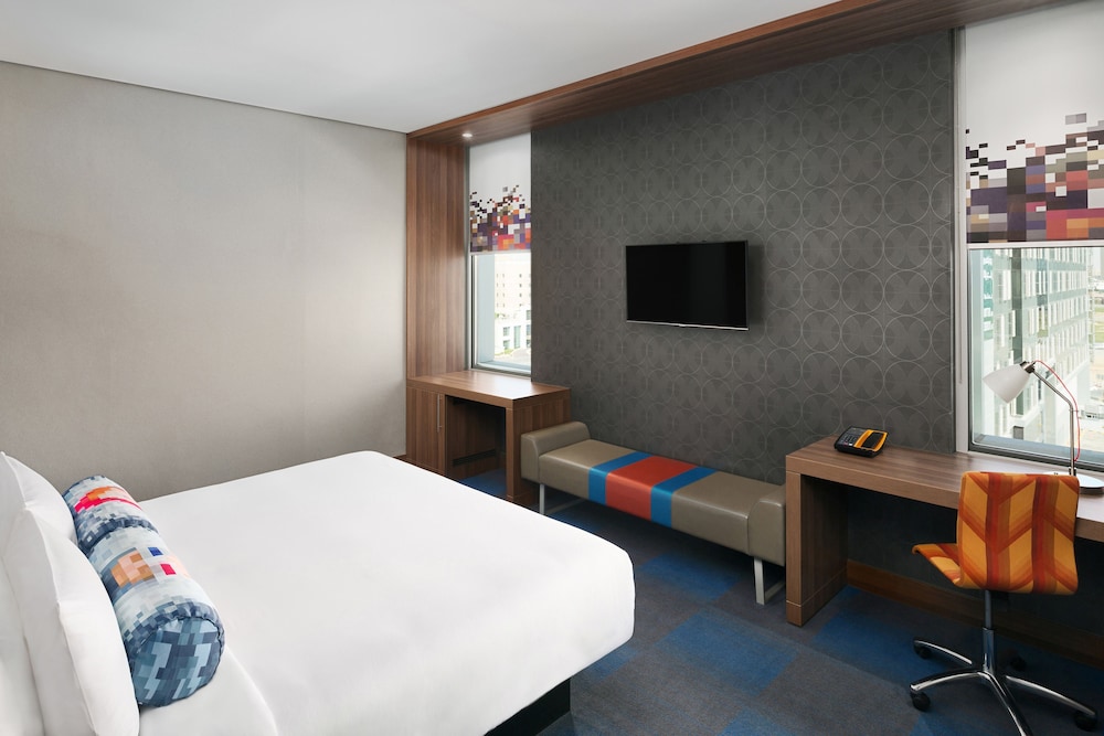Breezy, Room, 1 King Bed