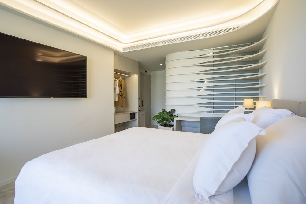 Superior Room (Athens View) thumbnail 6