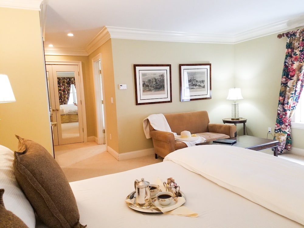Luxury Room, 1 Bedroom, Non Smoking (Room 311) photo 2