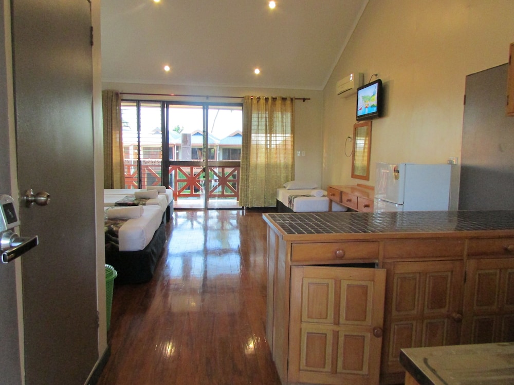 Family Room, Mountain View photo 2