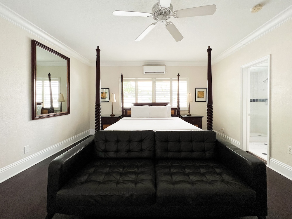 Deluxe Studio, 1 King Bed