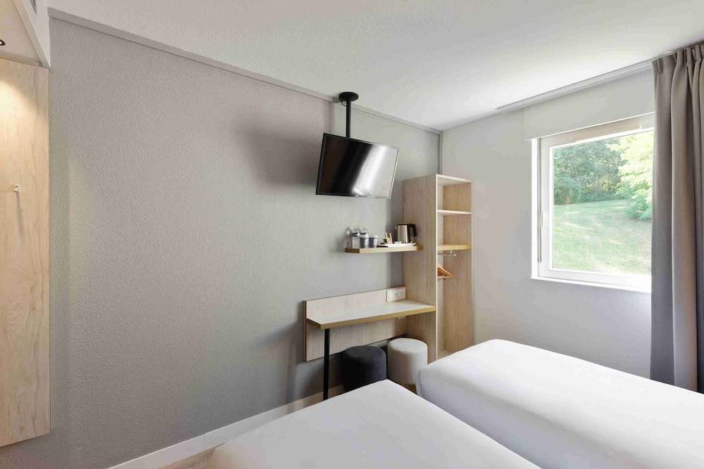 Comfort Room, 2 Twin Beds - Photo 8