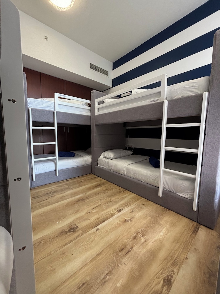 Economy Shared Dormitory, Mixed Dorm photo 2