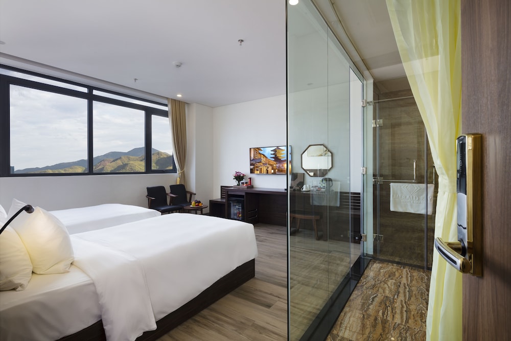 Deluxe Double Room, City View - Photo 3