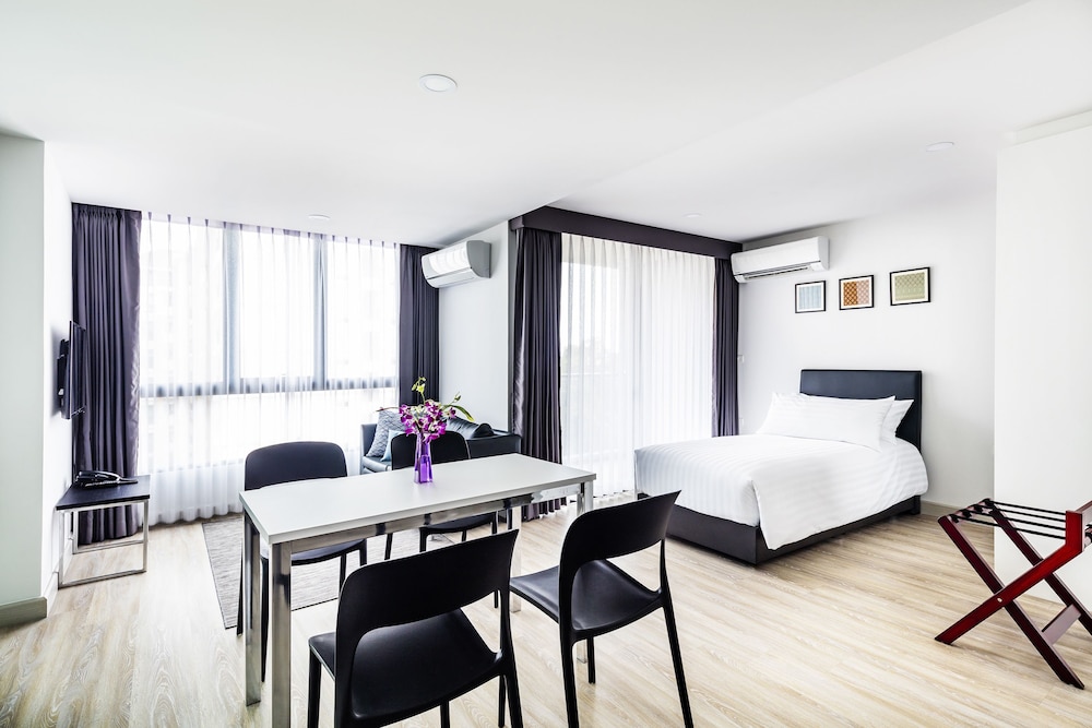 Family Room, 2 Bedrooms, Non Smoking photo 2