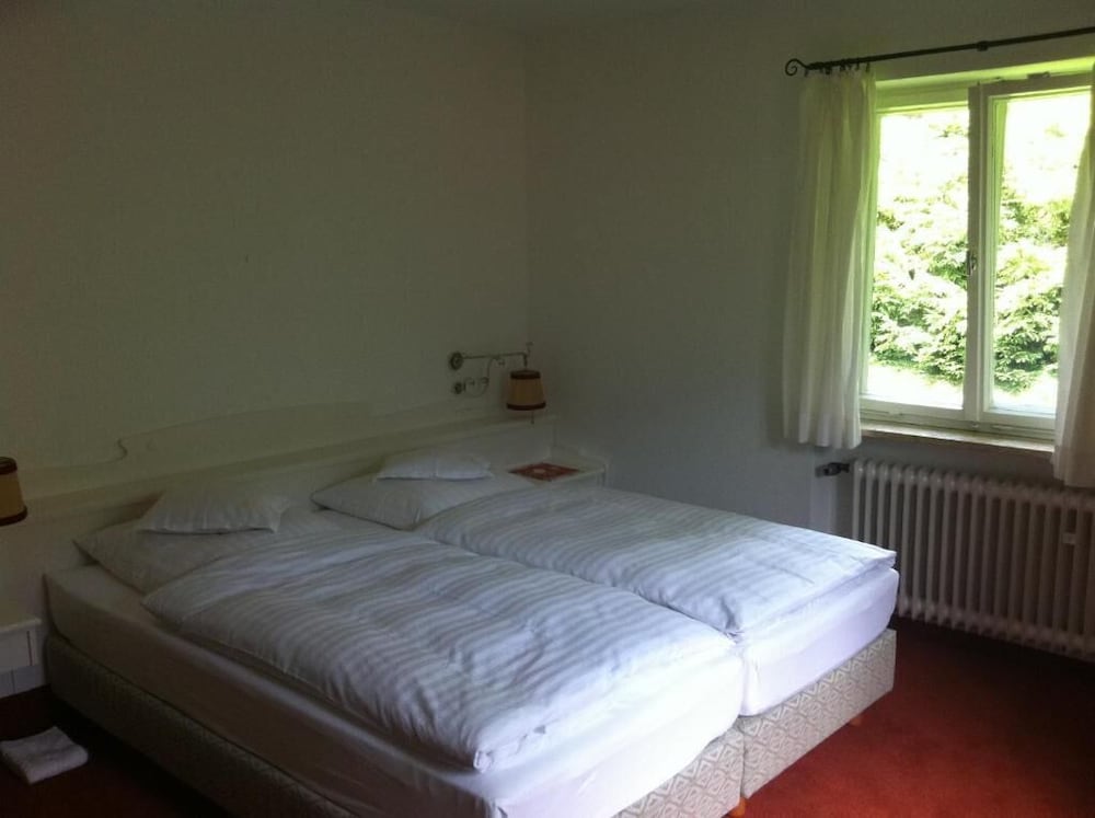 Basic Double Room, 1 Double Bed