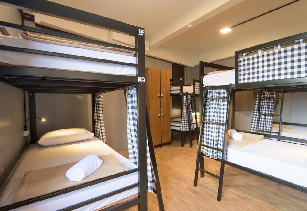 8-Bed Female Dormitory photo 1