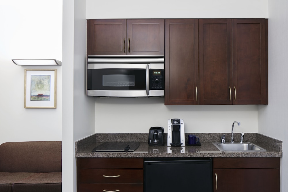 Superior Room, 1 Queen Bed, Kitchenette - Photo 5