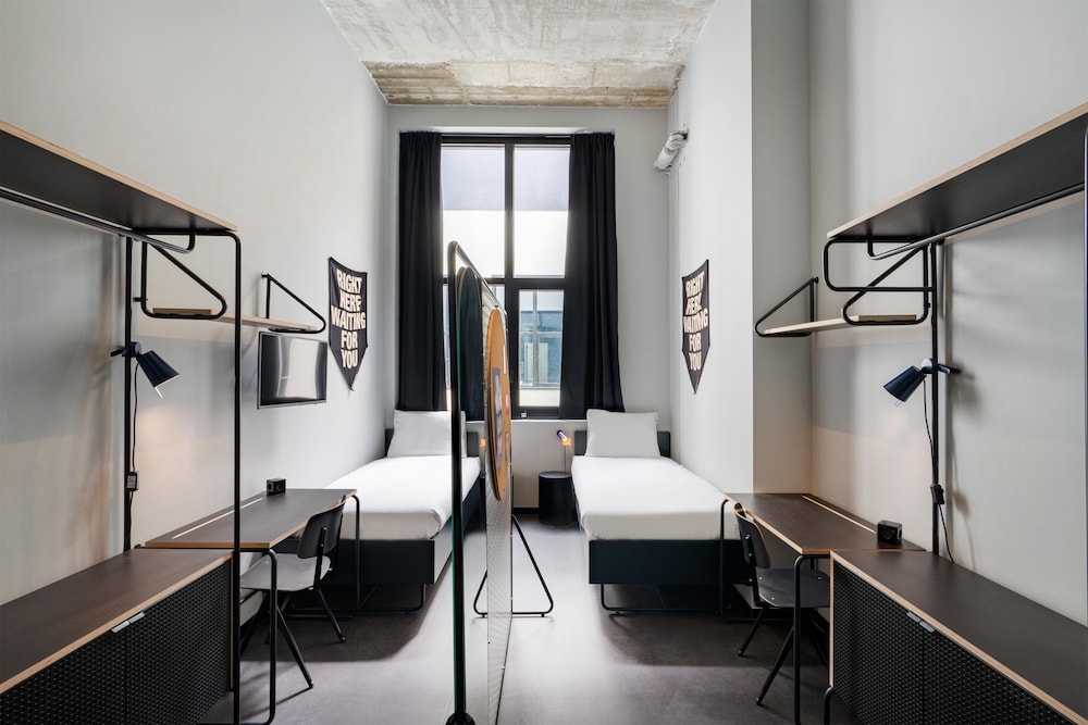 Double or Twin Room - Photo 1