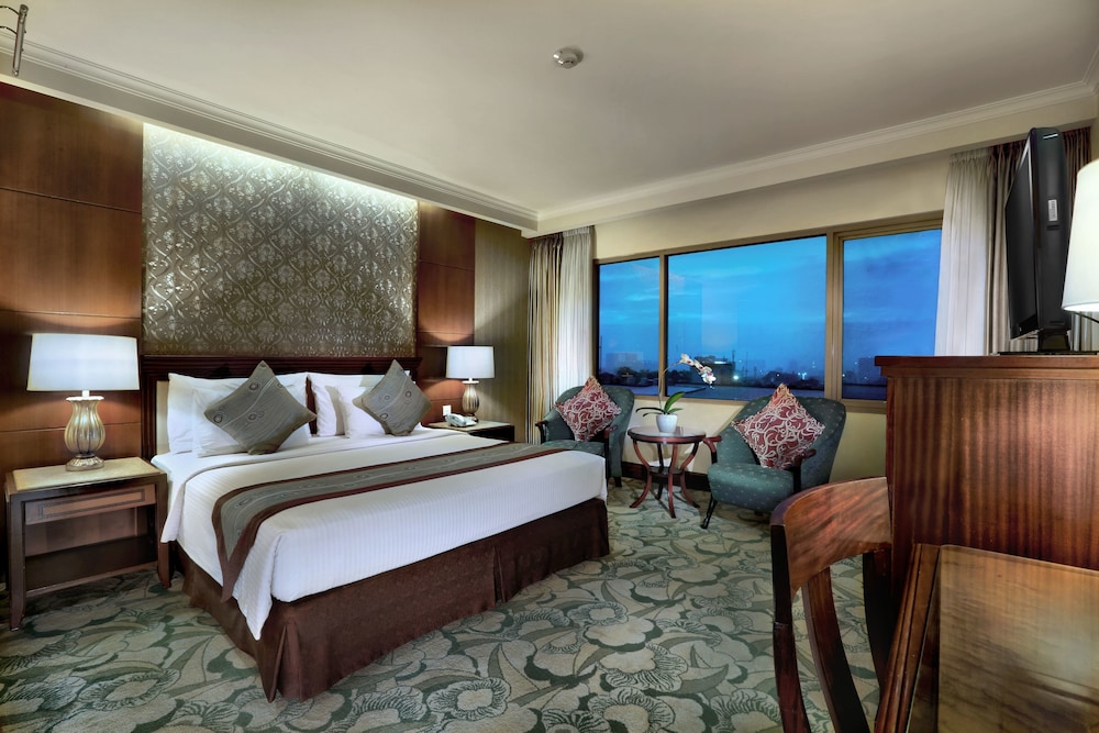Deluxe Room - Photo 1