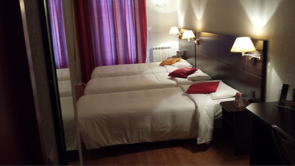 Triple Room - Photo 4