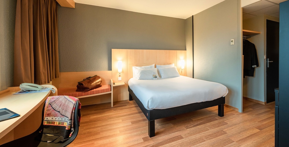 Standard Room, 1 Double Bed photo 2