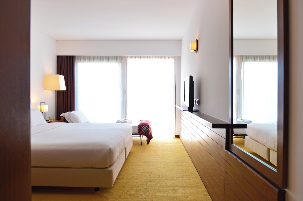 Superior Double or Twin Room - Photo 7