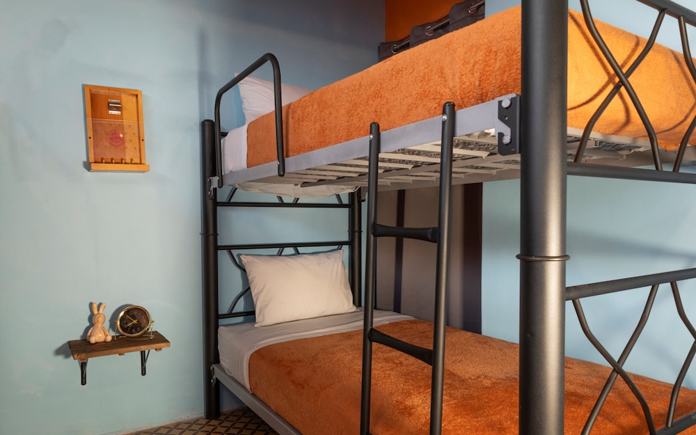 City Shared Dormitory photo 2