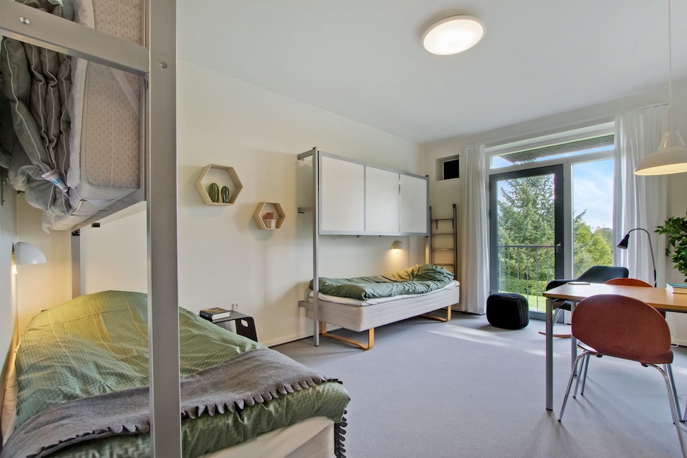Family Room, Private Bathroom (6 Guests, Linen Excluded) photo 1