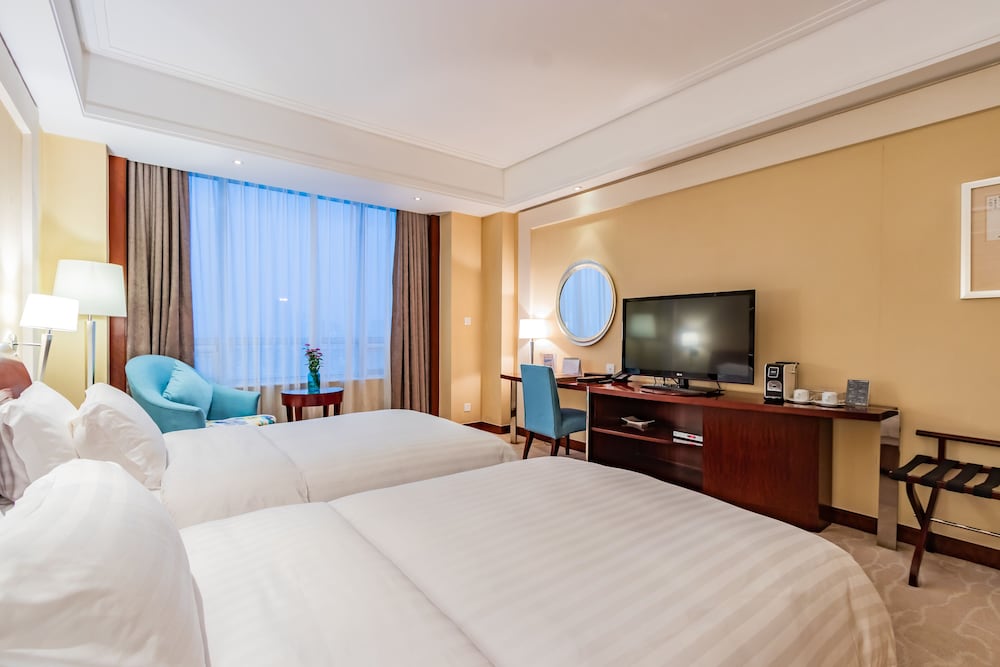 Deluxe Twin Room photo 2