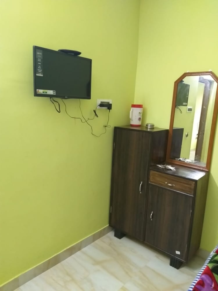 Deluxe Double Room, City View photo 3