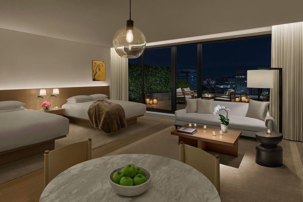 Room, 2 Queen Beds, Balcony, City View