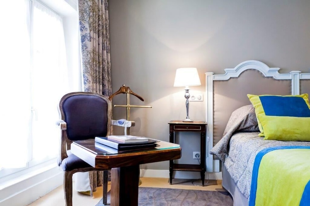 Superior Double or Twin Room - Photo 13