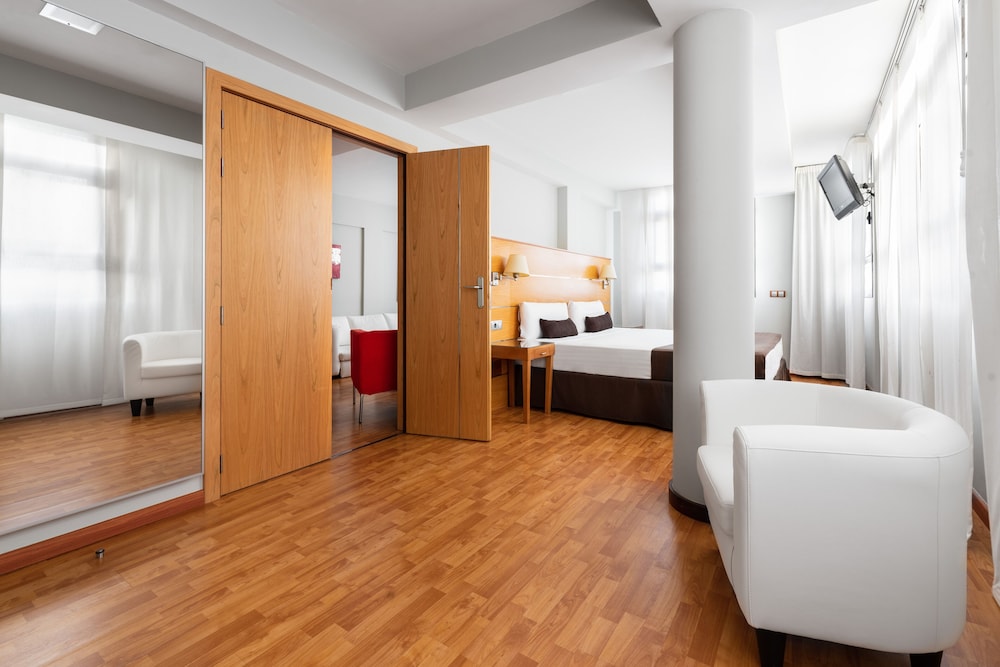 Presidential Suite photo 3