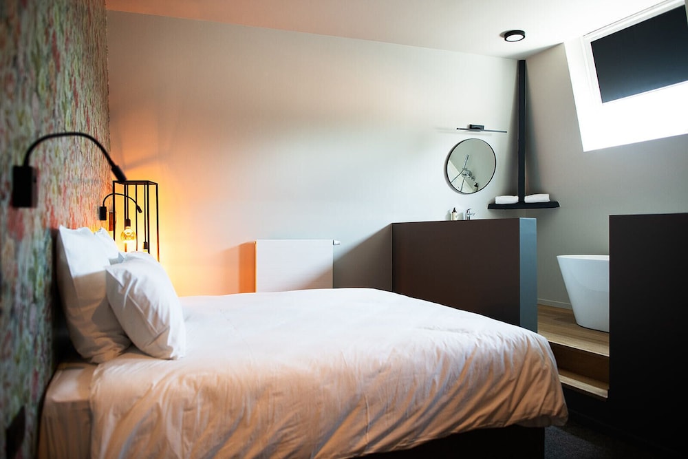 Comfort Room photo 2