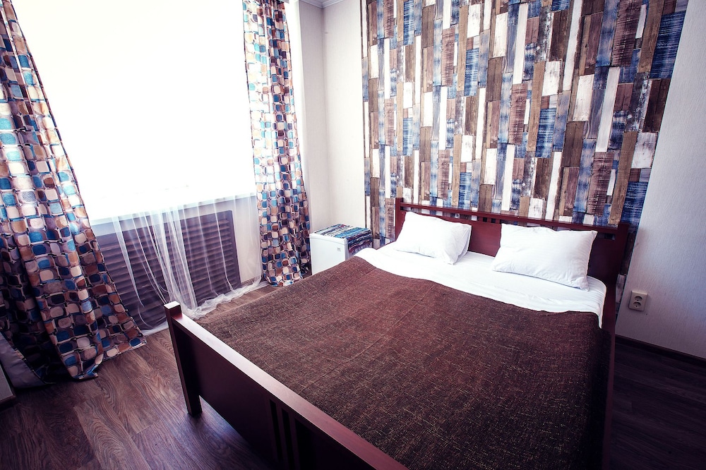 Standard Double Room, 1 Bedroom, Park View photo 2