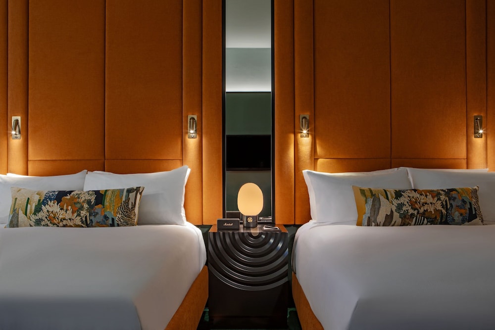 Standard Room, 1 Queen Bed with Sofa bed
