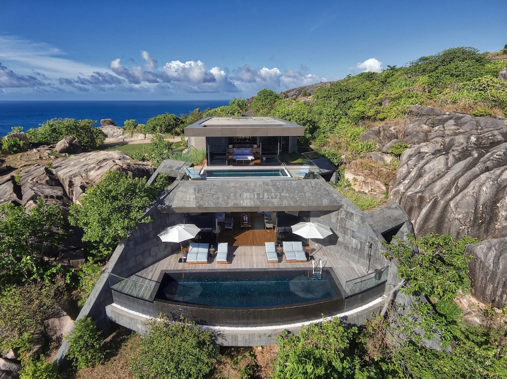 Three Bedroom Residence
