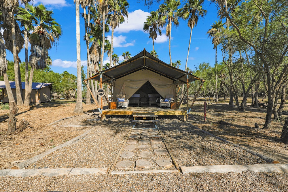 Glamping Tent 3 photo 1