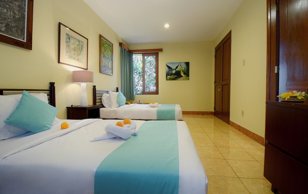 Marigold Room