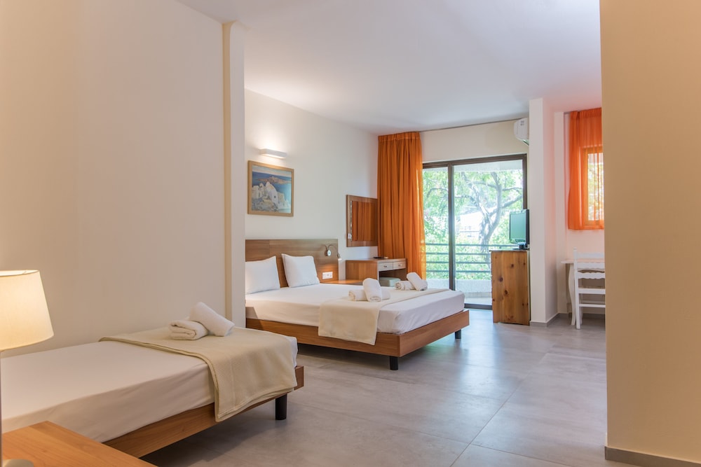 Quadruple Room photo 1