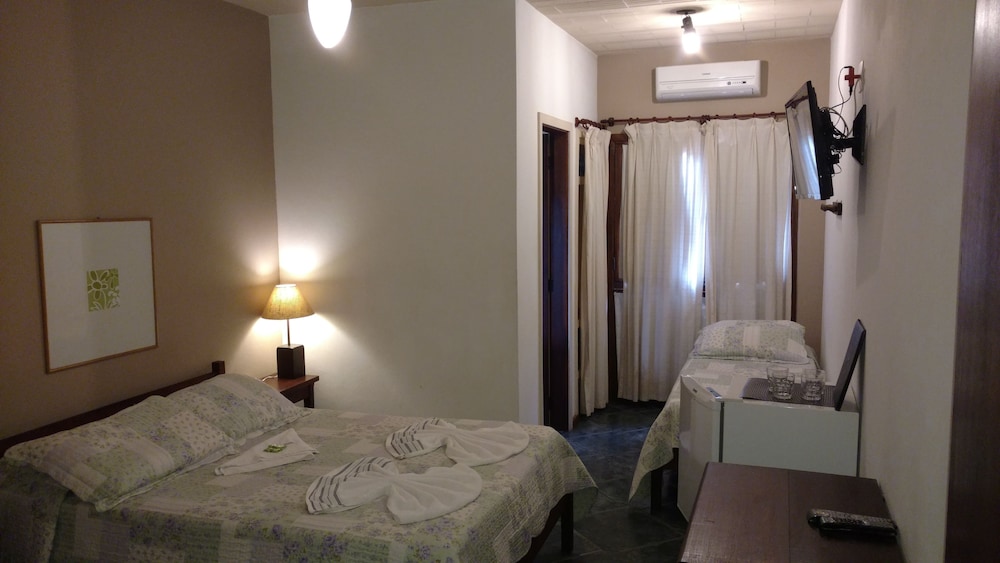 Triple Room (Com Ar Condicionado) photo 1