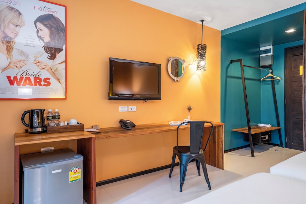 Standard Twin Room, Balcony photo 2