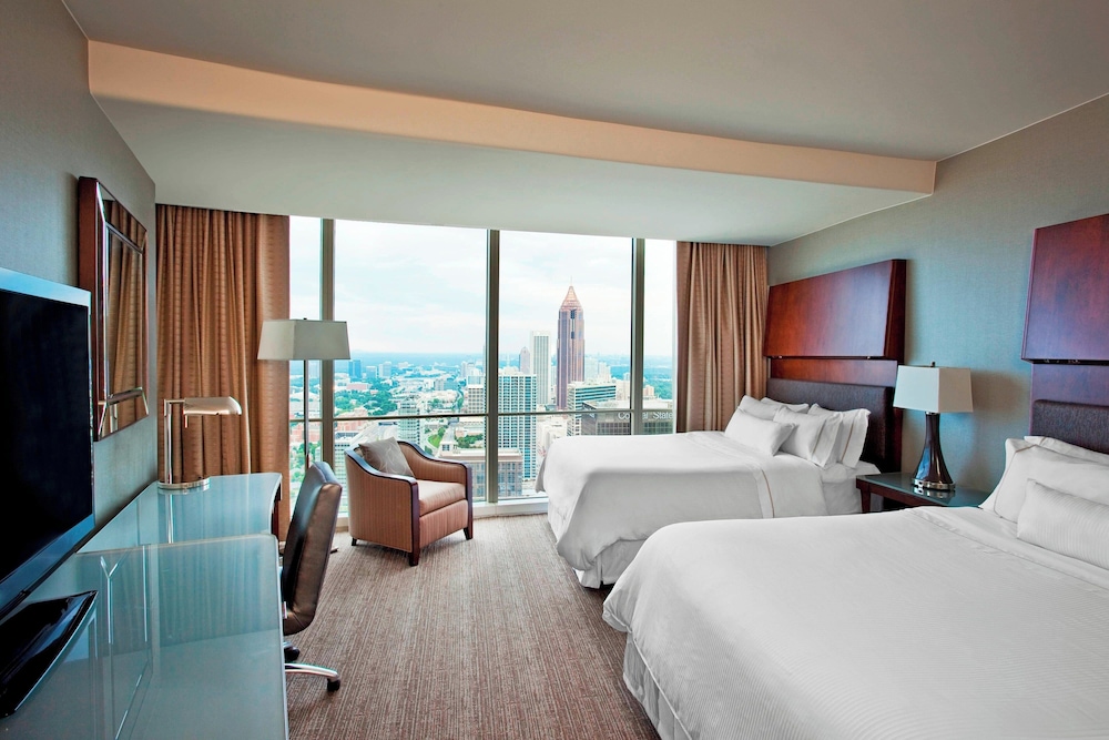 Premium Room, 2 Queen Beds - Photo 4