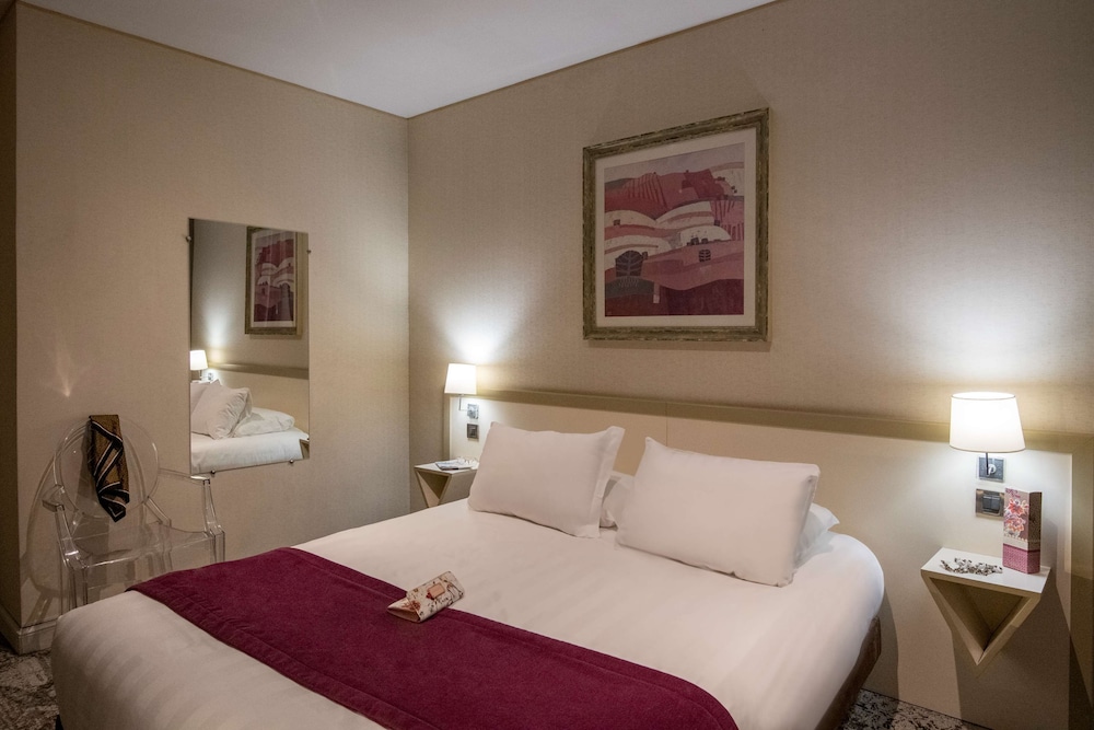 Superior Room, 1 Double Bed, Non Smoking, City View - Photo 2