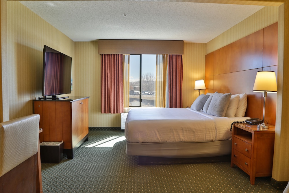 Luxury Room, 1 King Bed, Non Smoking, Valley View photo 1