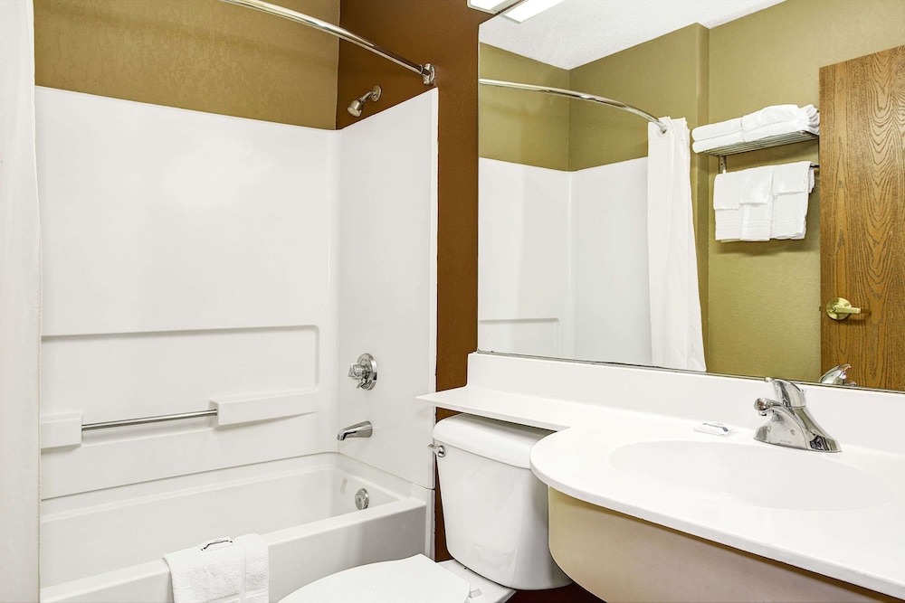 Room, Accessible - Photo 3