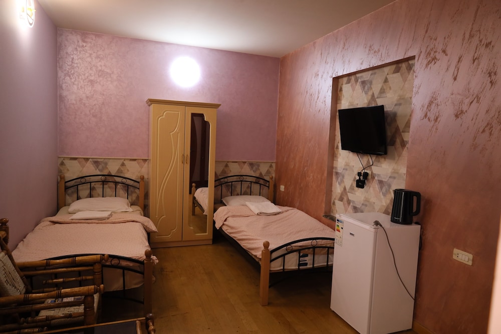 Classic Twin Room
